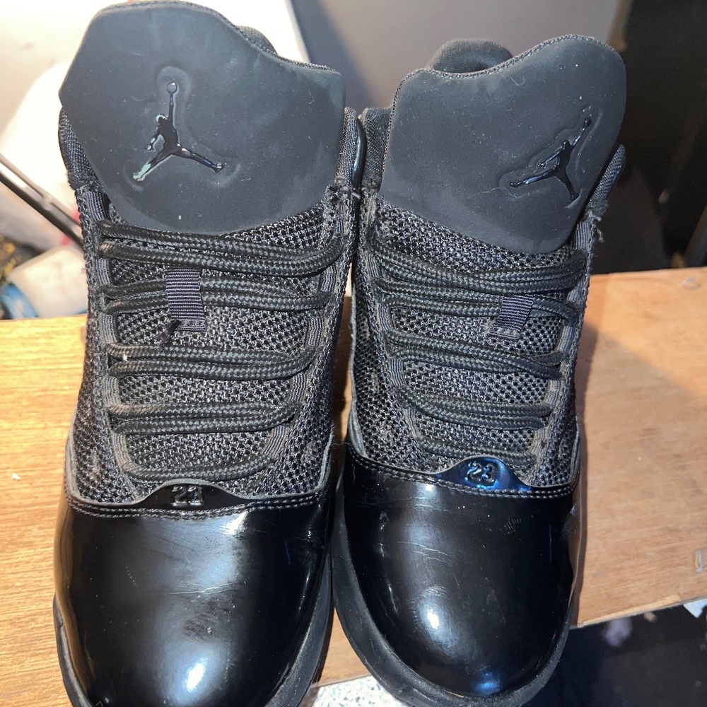 Air Jordan max aura 2 triple black - Picture 1 of 7